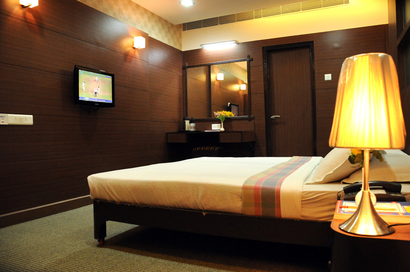 HOTEL SHELTER hotel shelter: